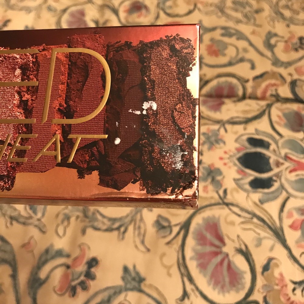 Urban Decay Naked Heat Palette